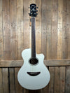 Yamaha APX600 Thin-line Cutaway - Vintage White